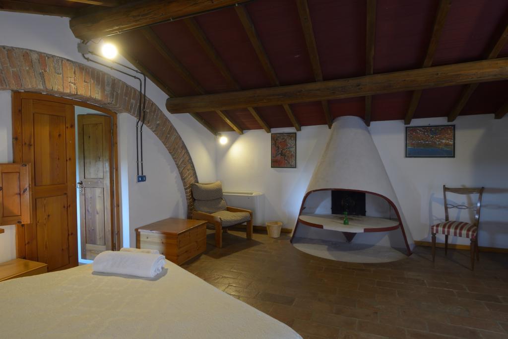 Agriturismo Borgo Del Papa Badia  Εξωτερικό φωτογραφία