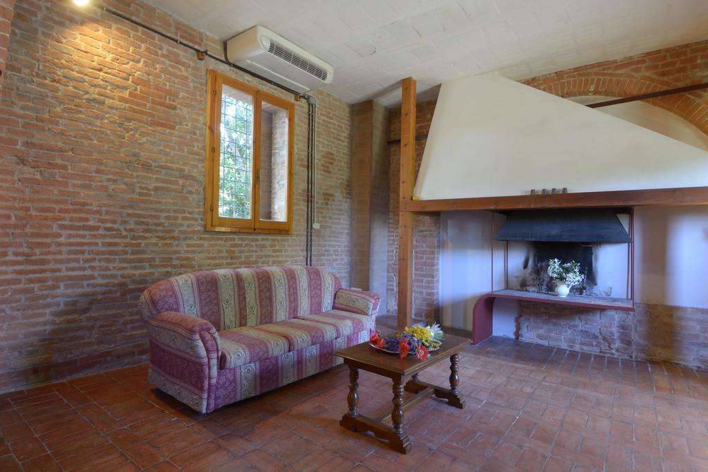 Agriturismo Borgo Del Papa Badia  Εξωτερικό φωτογραφία
